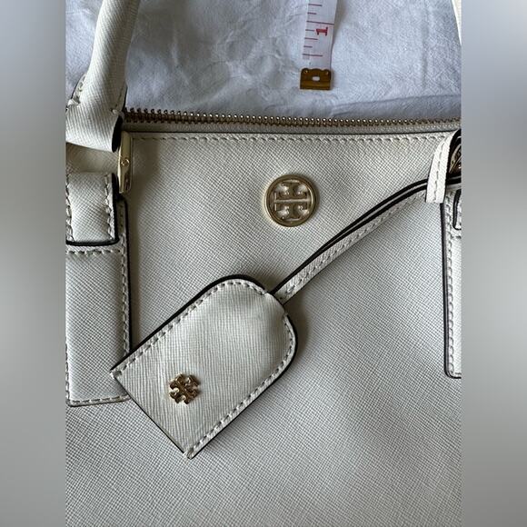 Tory Burch Robinson Leather Large Bag - Picture 6 of 16